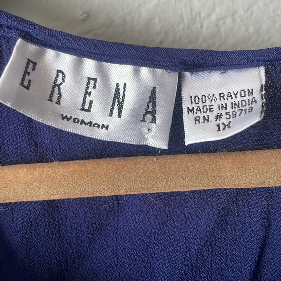 Vintage Erena Woman matching two piece sheer rayon tank & button down - Picture 3 of 7